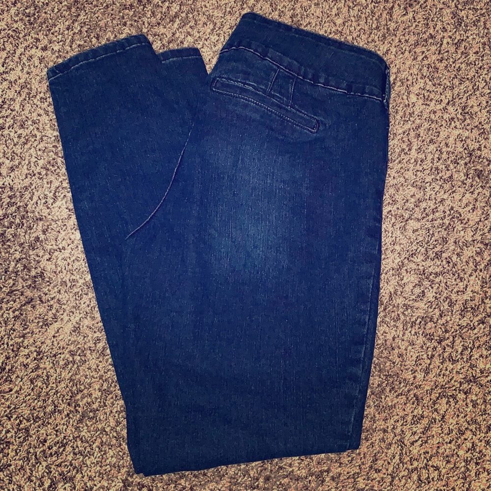 Ladies Skinny Jeans